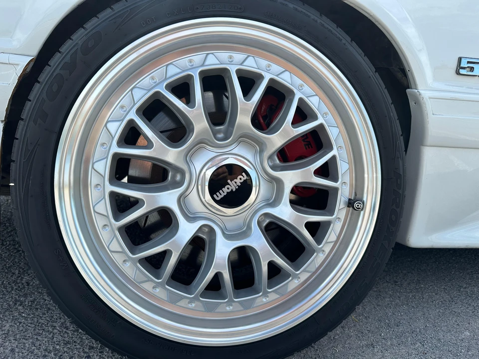 1990 Ford Mustang GT 3rd Gen - Image 27 of 31