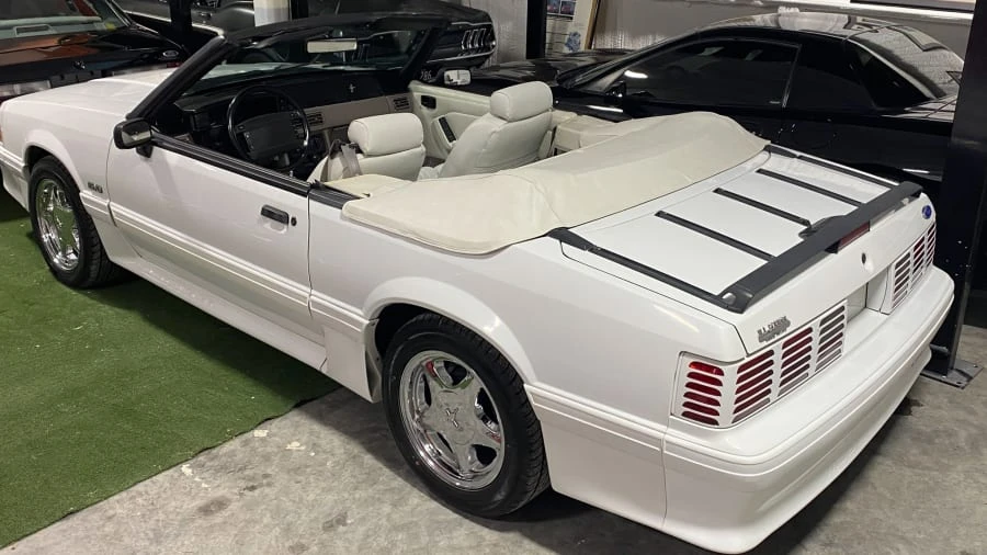 1990 Ford Mustang GT 3rd Gen - Image 11 of 13