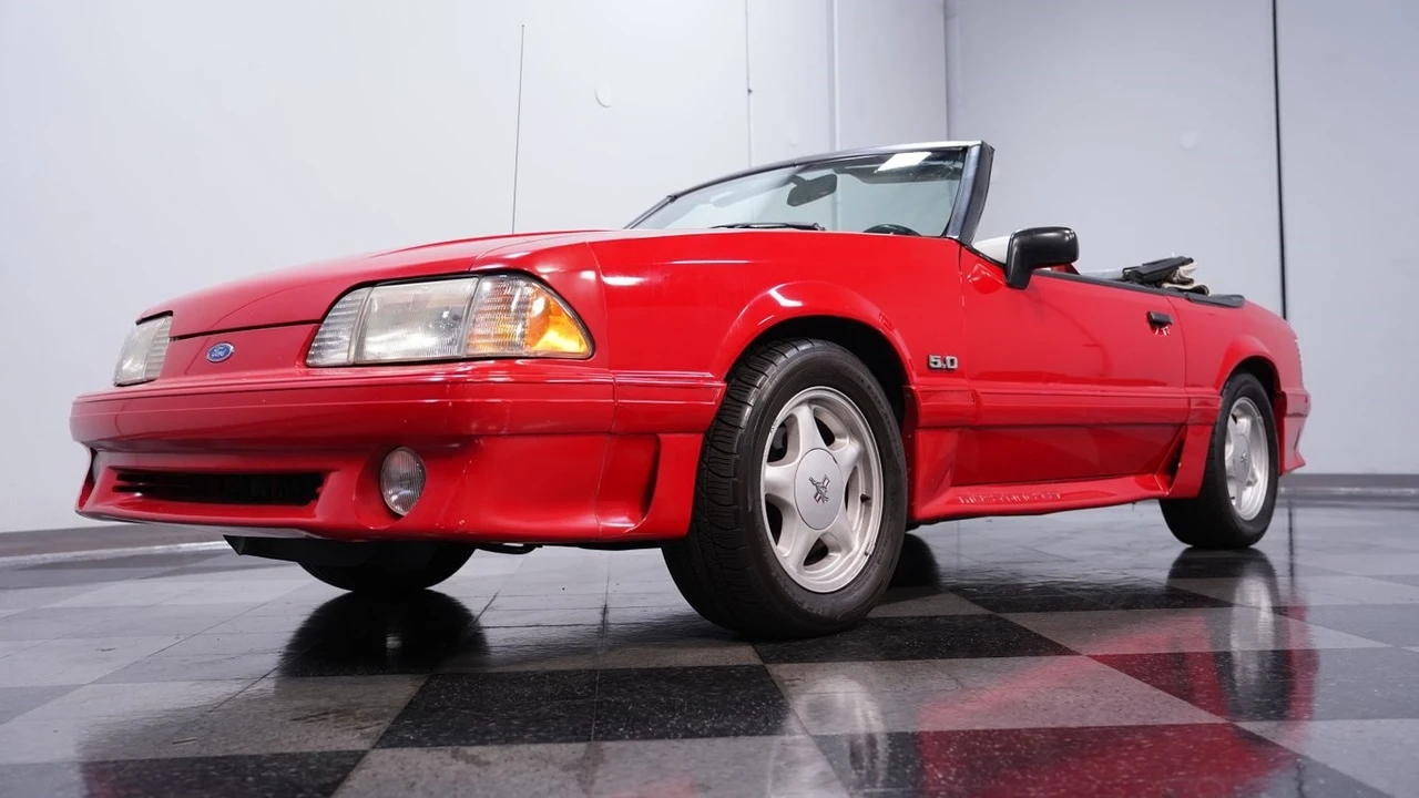 1990 Ford Mustang GT 3rd Gen - Image 20 of 21