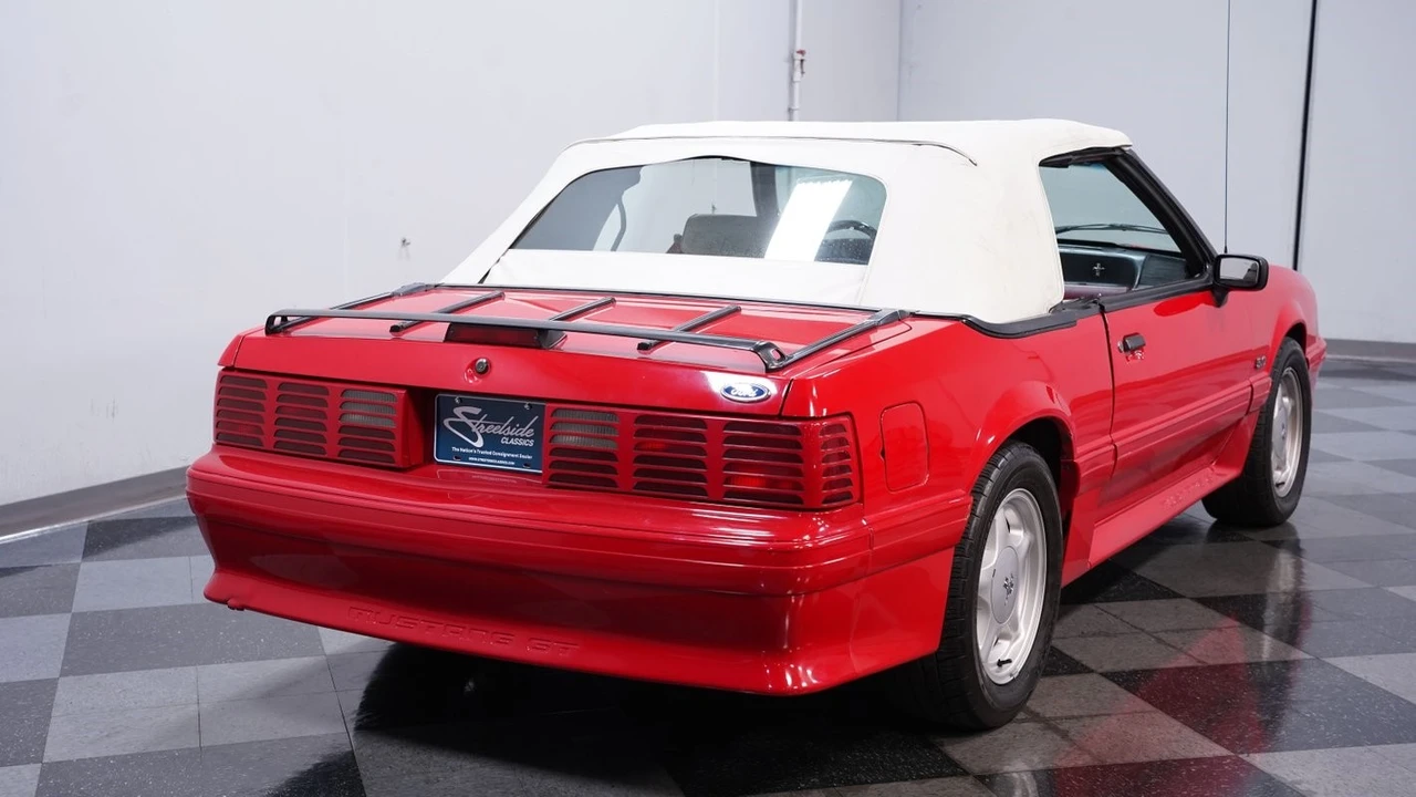 1990 Ford Mustang GT 3rd Gen - Image 11 of 21
