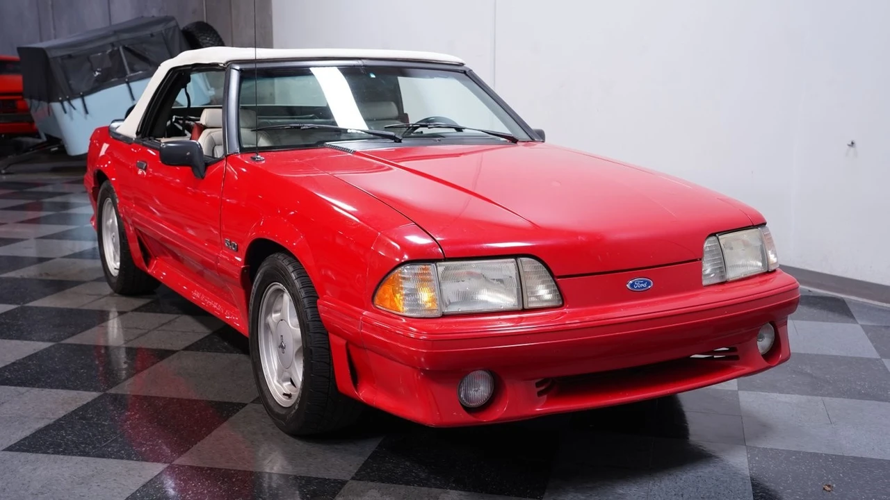 1990 Ford Mustang GT 3rd Gen - Image 15 of 21