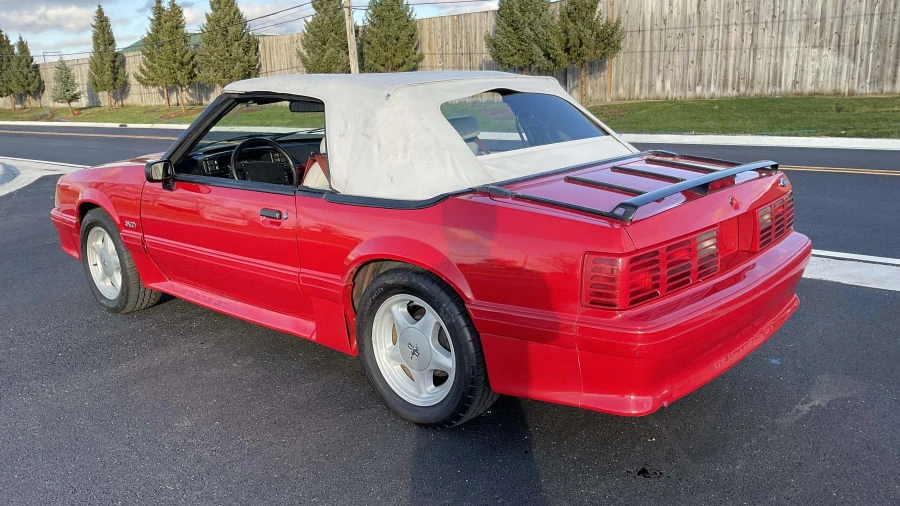 1990 Ford Mustang GT 3rd Gen - Image 6 of 9