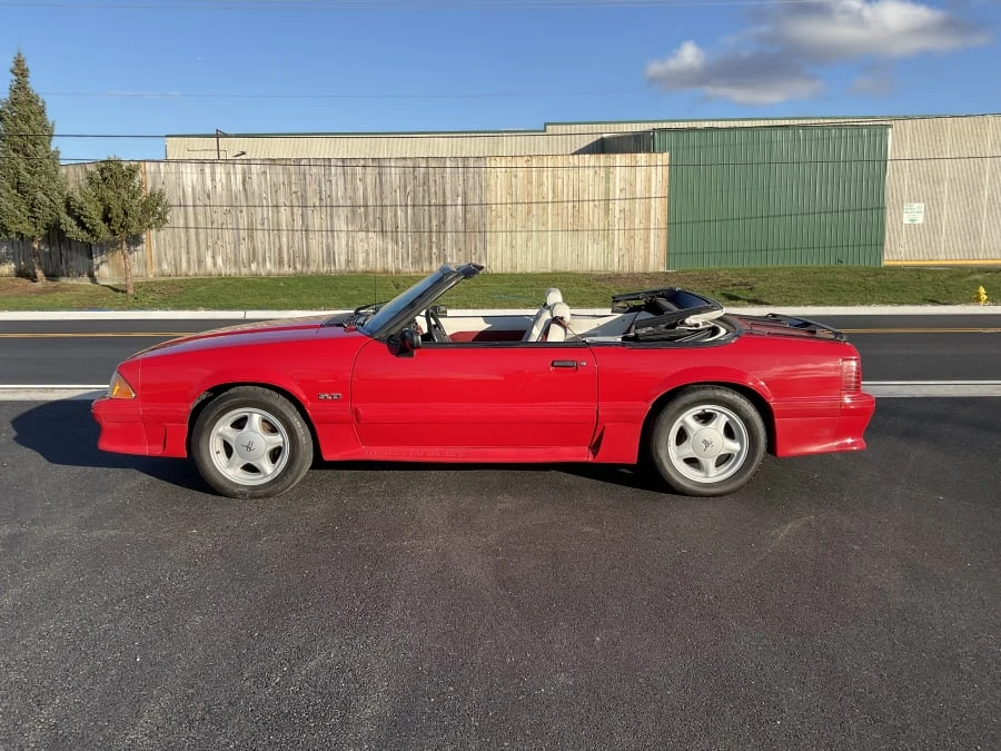 1990 Ford Mustang GT 3rd Gen - Image 2 of 9