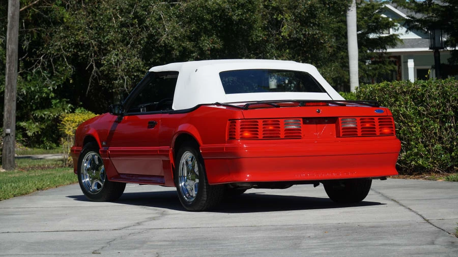 1990 Ford Mustang GT 3rd Gen - Image 10 of 31