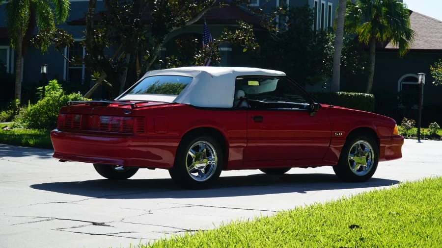 1990 Ford Mustang GT 3rd Gen - Image 13 of 31
