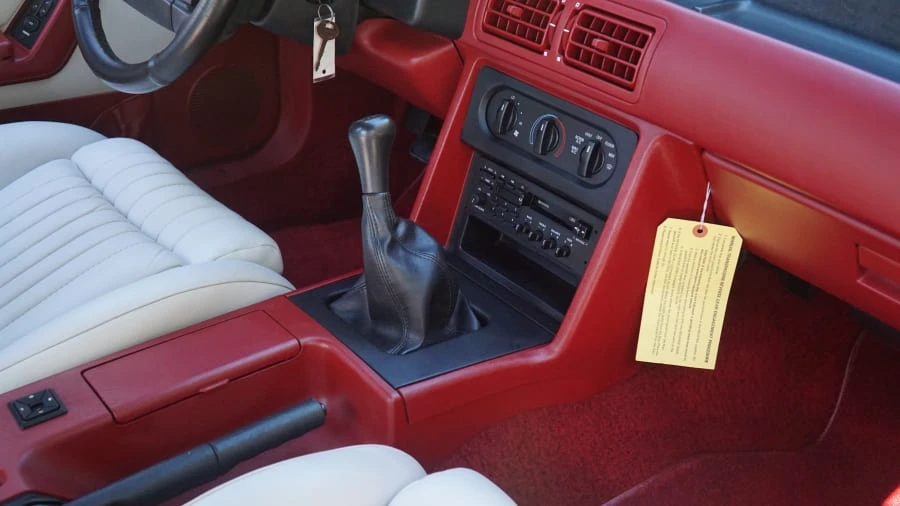 1990 Ford Mustang GT 3rd Gen - Image 29 of 31