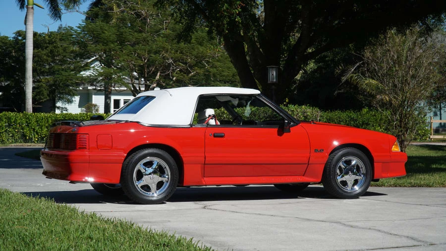 1990 Ford Mustang GT 3rd Gen - Image 15 of 31