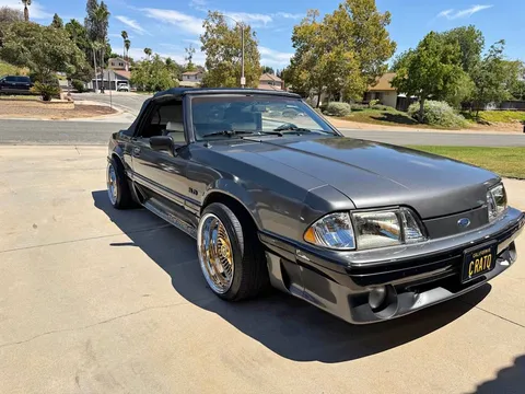 1990 Ford Mustang GT Convertible 2D