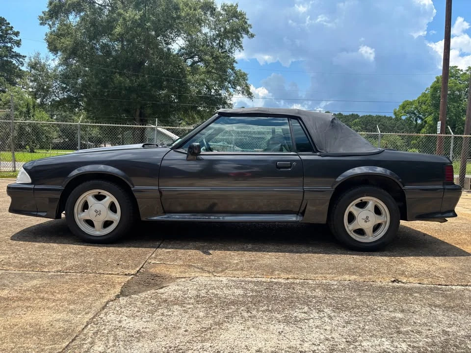1990 Ford Mustang GT 3rd Gen - Image 2 of 19