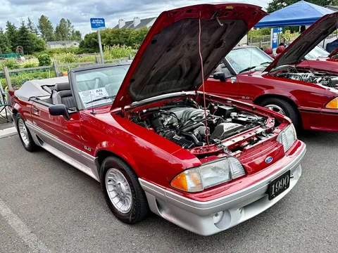 1990 Ford Mustang GT Convertible 2D