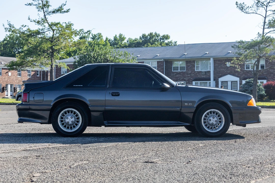 1990 Ford Mustang GT 3rd Gen - Image 9 of 31