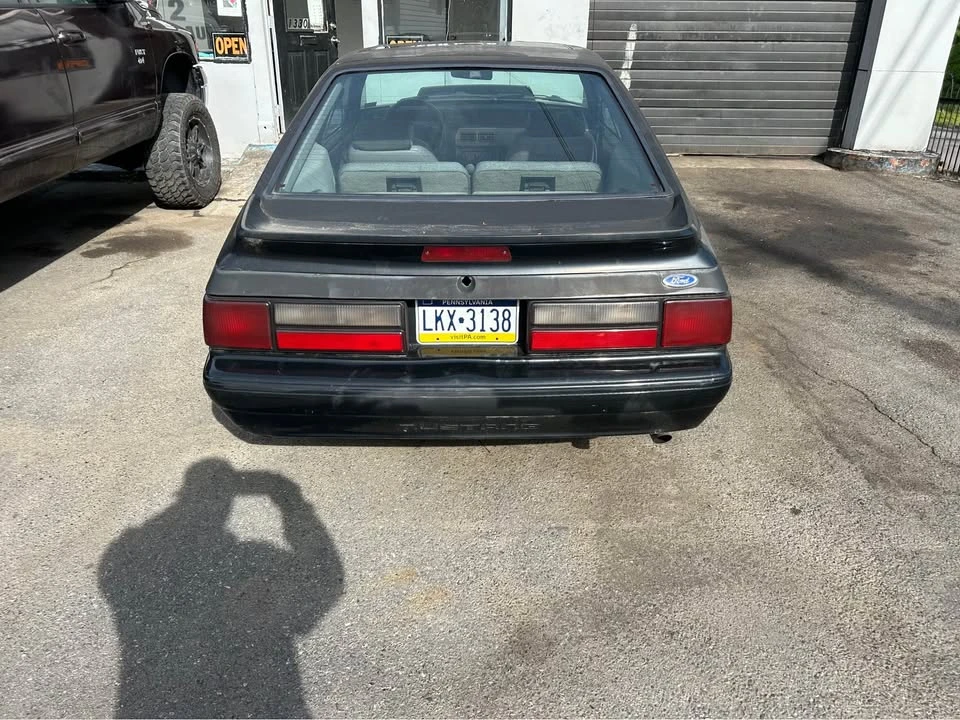 1990 Ford Mustang GT 3rd Gen - Image 8 of 9