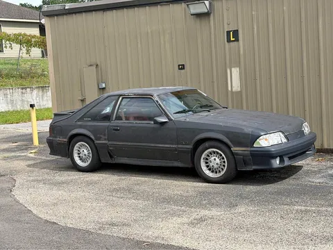 1990 Ford Mustang GT Coupe 2D