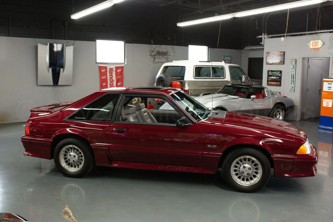 1990 Ford Mustang GT 3rd Gen - Image 6 of 18