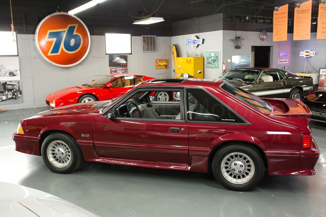 1990 Ford Mustang GT 3rd Gen - Image 11 of 18