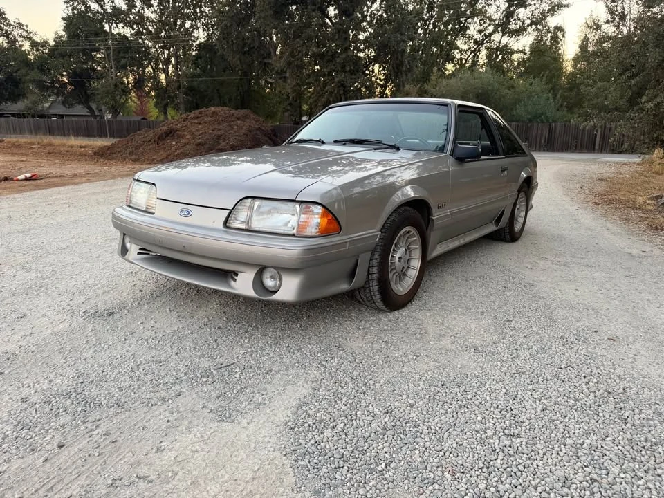 1990 Ford Mustang GT 3rd Gen - Image 5 of 11