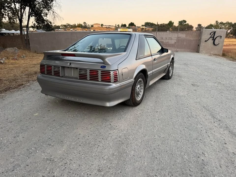 1990 Ford Mustang GT 3rd Gen - Image 4 of 11