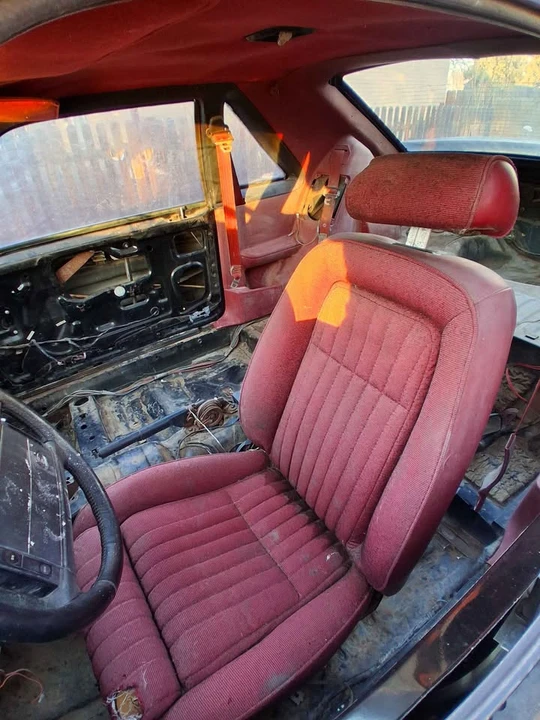 1990 Ford Mustang GT 3rd Gen - Image 9 of 10