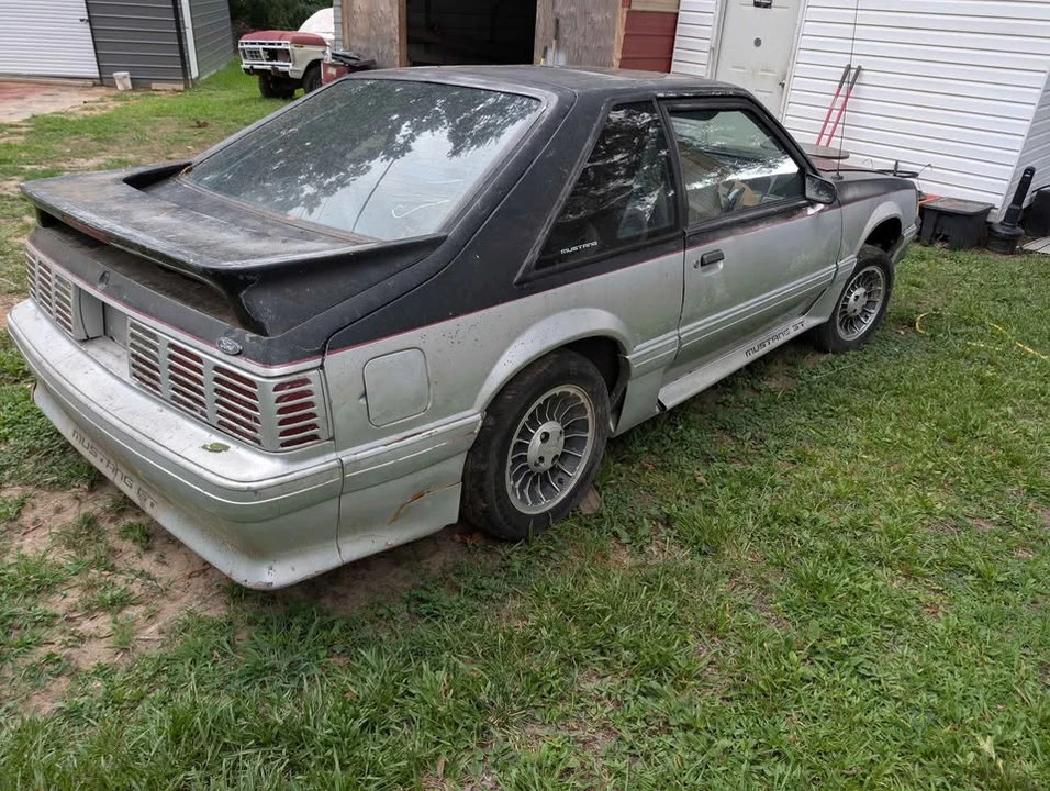 1990 Ford Mustang GT 3rd Gen - Image 2 of 12