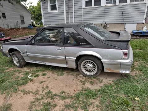 1990 Ford Mustang GT Hatchback 2D