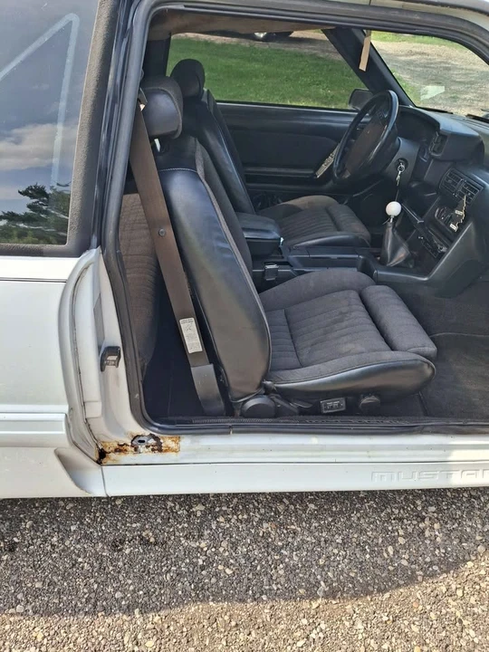 1990 Ford Mustang GT 3rd Gen - Image 10 of 20