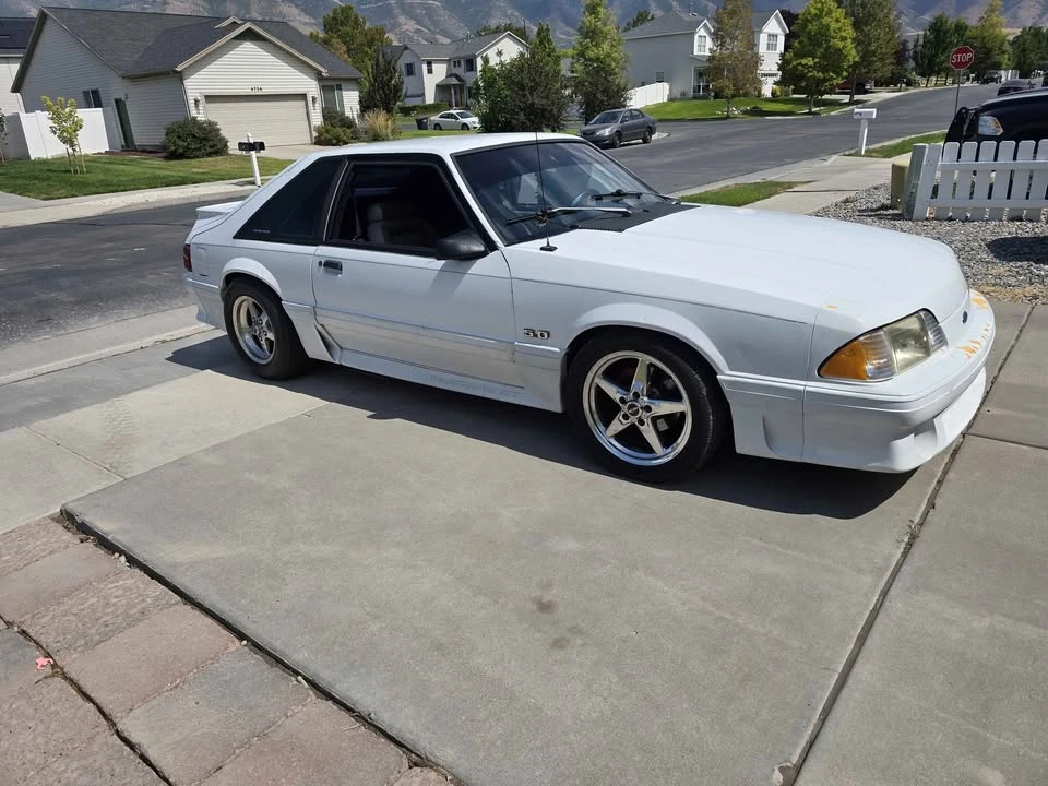 1990 Ford Mustang GT 3rd Gen - Image 4 of 11