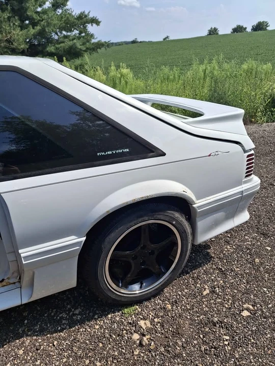 1990 Ford Mustang GT 3rd Gen - Image 19 of 20