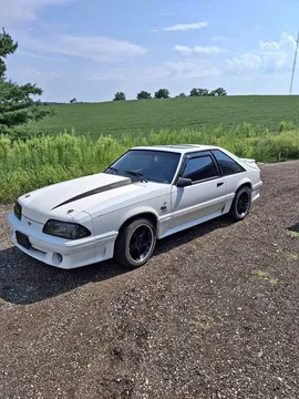 1990 Ford Mustang GT Hatchback 2D