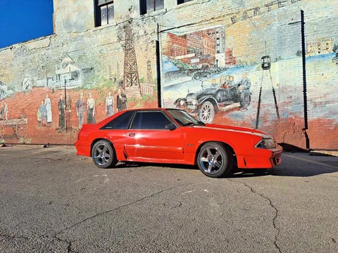 1990 Ford Mustang GT Hatchback 2D