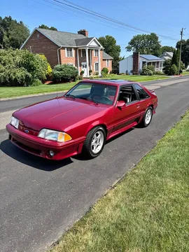 1990 Ford Mustang GT Hatchback 2D