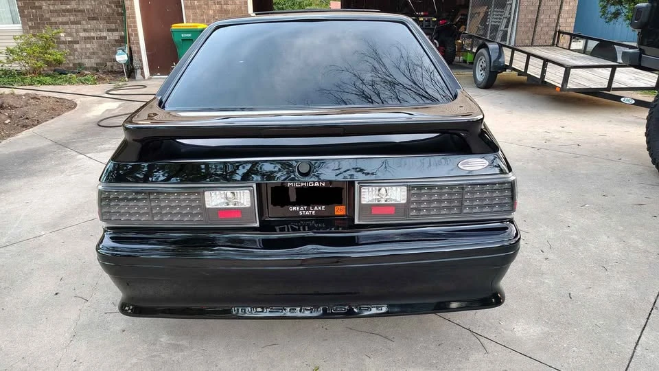 1990 Ford Mustang GT 3rd Gen - Image 14 of 15