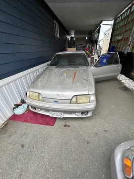 1990 Ford Mustang GT Hatchback 2D