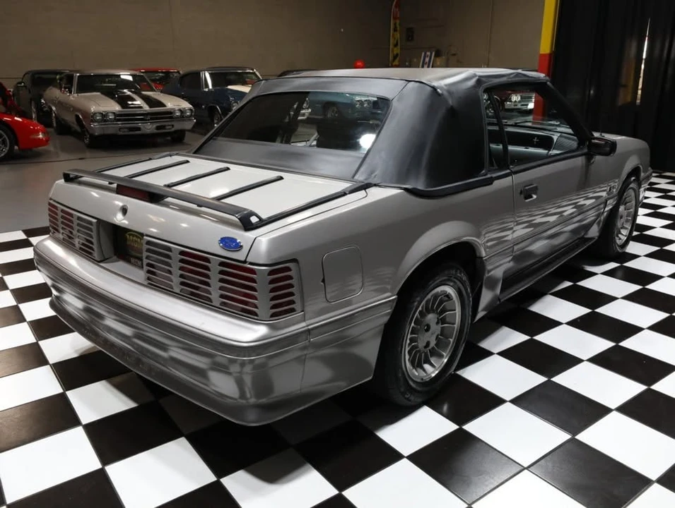 1990 Ford Mustang GT 3rd Gen - Image 8 of 20