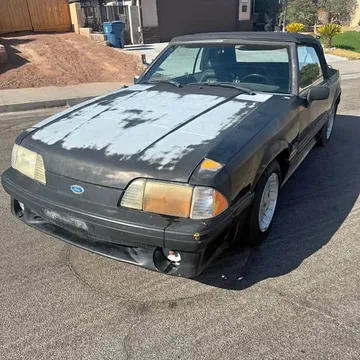 1990 Ford Mustang GT Premium Convertible 2D