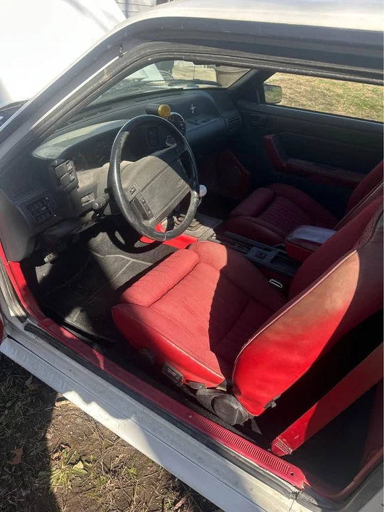 1990 Ford Mustang GT 3rd Gen - Image 4 of 8