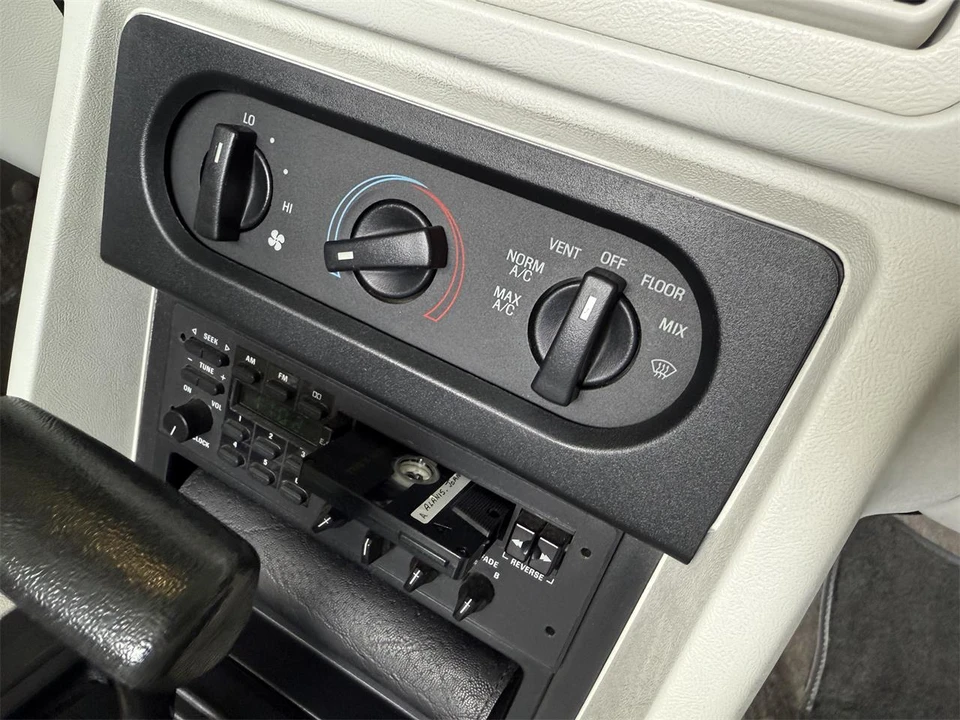 1990 Ford Mustang 3rd Gen - Image 22 of 24
