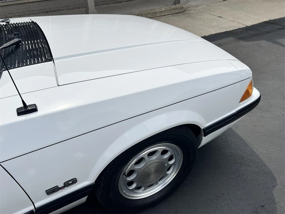 1990 Ford Mustang 3rd Gen - Image 2 of 30