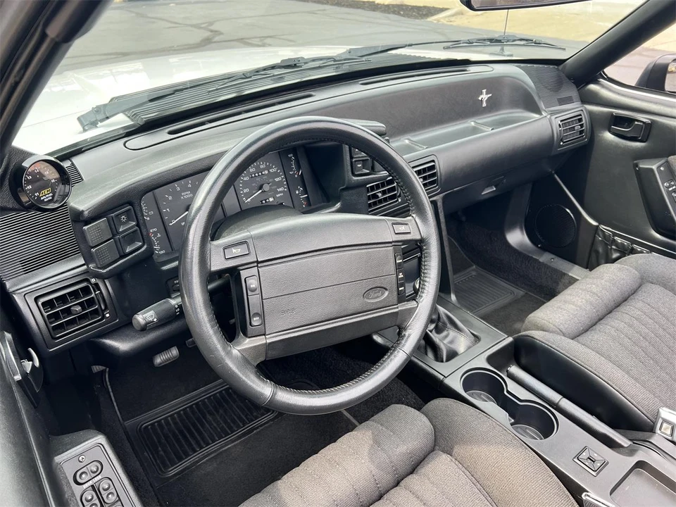 1990 Ford Mustang 3rd Gen - Image 10 of 30