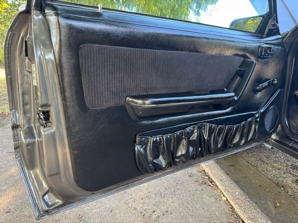 1990 Ford Mustang 3rd Gen - Image 19 of 21