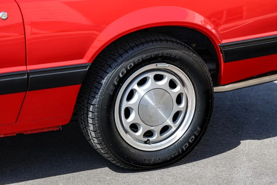 1990 Ford Mustang 3rd Gen - Image 12 of 31