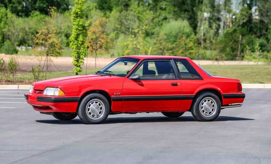 1990 Ford Mustang 3rd Gen - Image 3 of 31