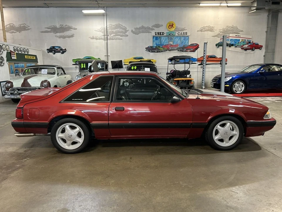 1990 Ford Mustang 3rd Gen - Image 4 of 31