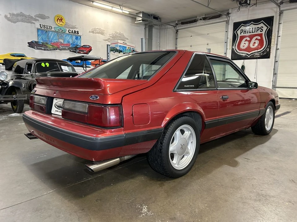 1990 Ford Mustang 3rd Gen - Image 5 of 31