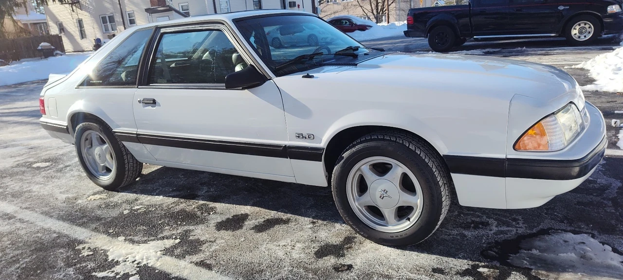 1990 Ford Mustang 3rd Gen - Image 4 of 19