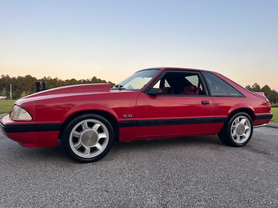 1990 Ford Mustang 3rd Gen - Image 2 of 21