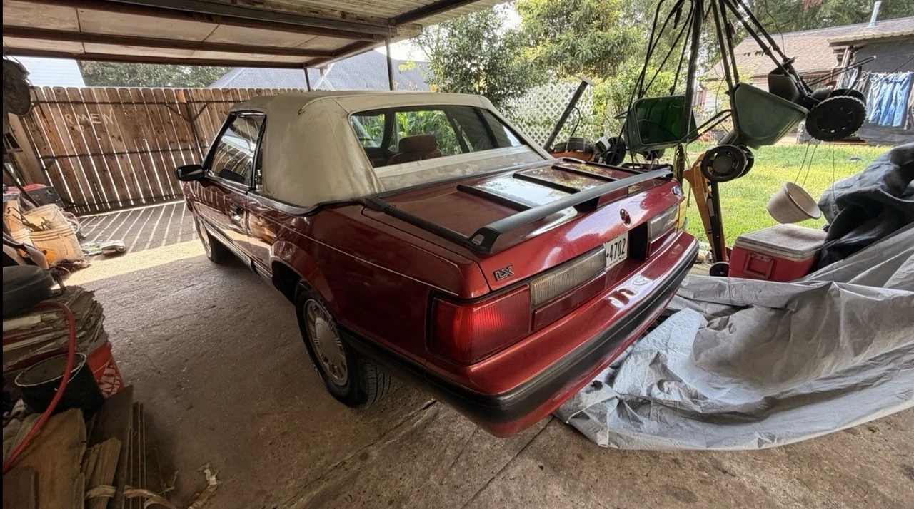 1990 Ford Mustang 3rd Gen - Image 4 of 17