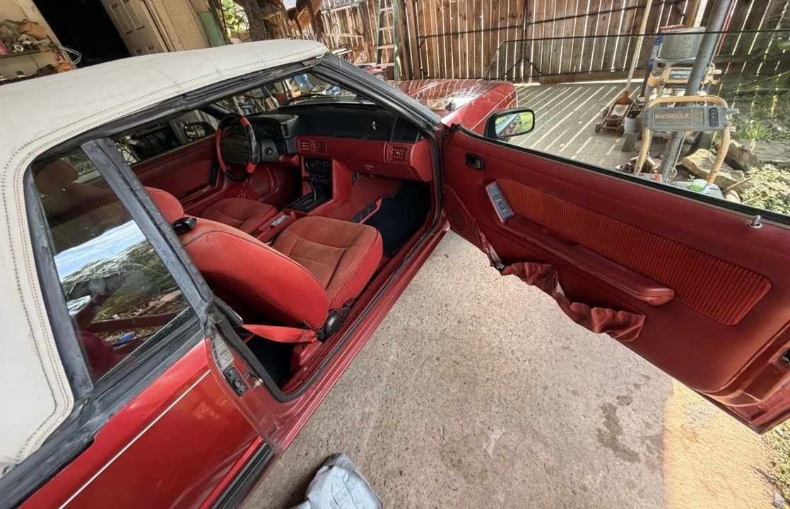 1990 Ford Mustang 3rd Gen - Image 9 of 17