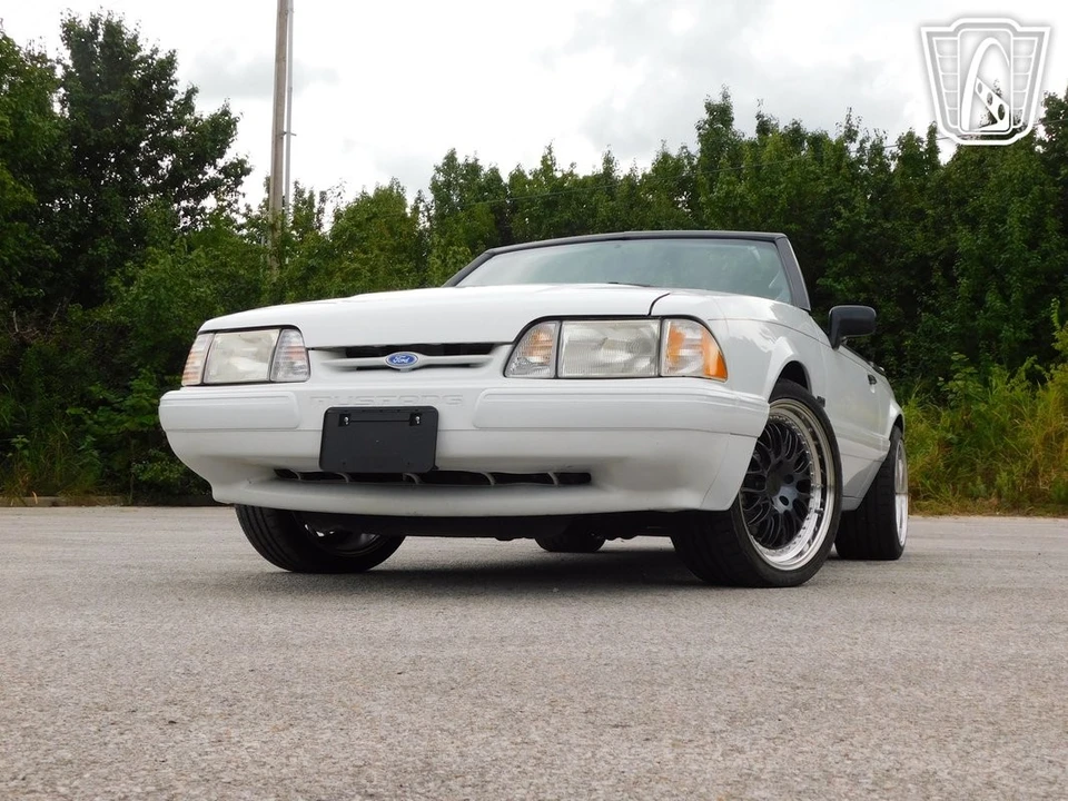 1990 Ford Mustang 3rd Gen - Image 9 of 12