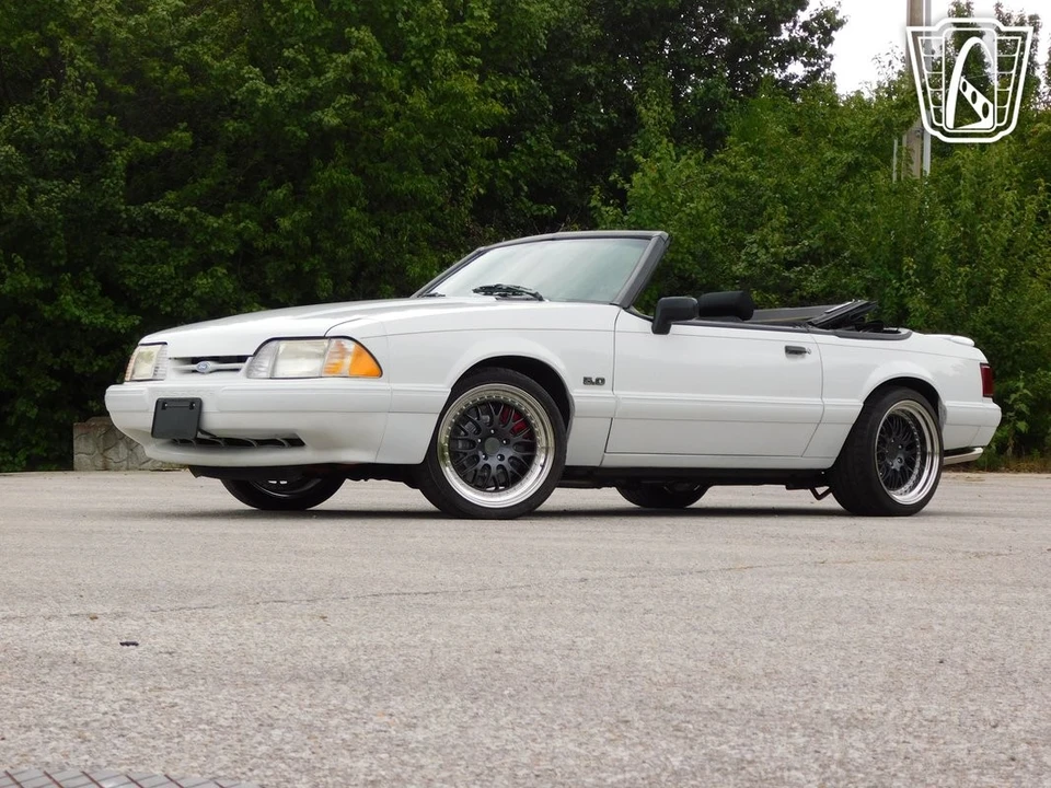 1990 Ford Mustang 3rd Gen - Image 5 of 12
