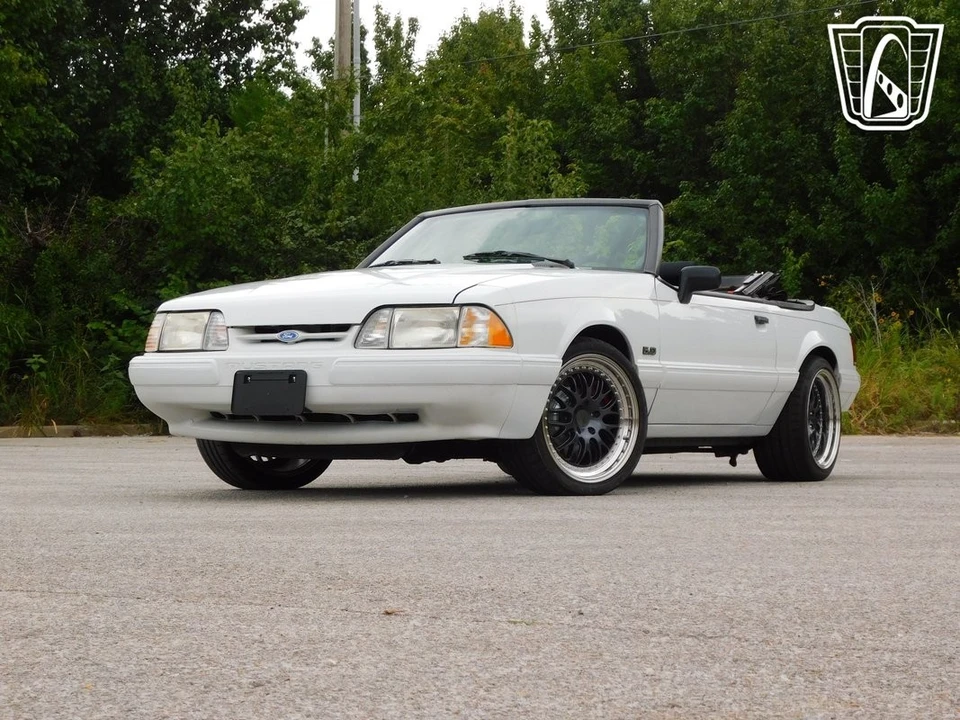 1990 Ford Mustang 3rd Gen - Image 3 of 12